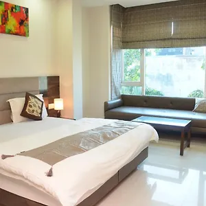 Hotel Sopan Heights