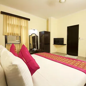 Hotel Fabhotel Darbar