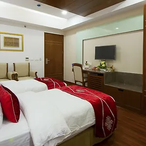 Hotel Swaran Palace